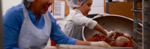 Students volunteer at DC Central Kitchen